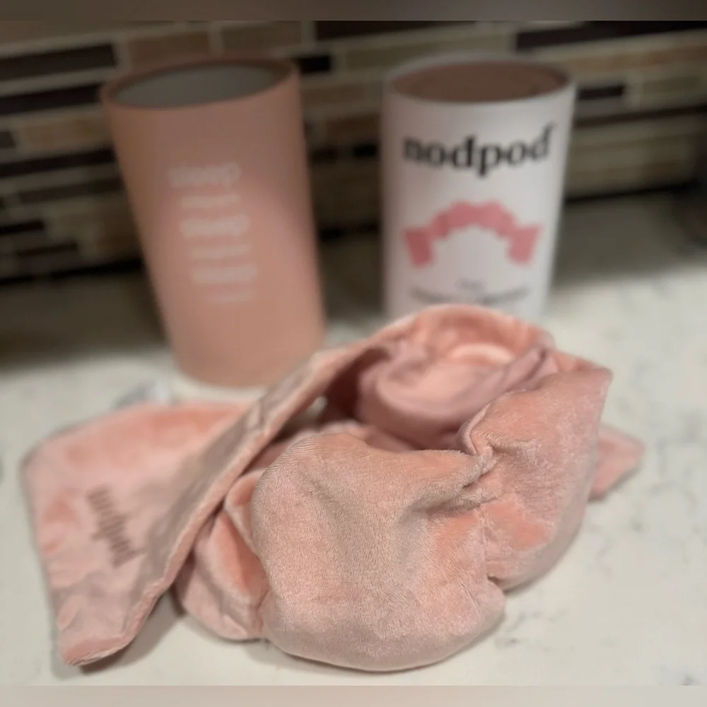 NODPOD The Weighted Blanket for your eyes NEW